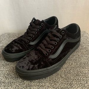 Vans Velvet Old Skool Women's Size 8.5